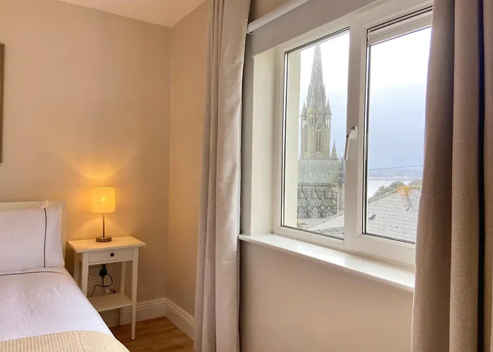 Apartment Anchors Rest, *